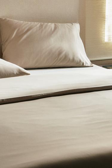 SATEEN DUVET COVER (300 THREAD COUNT) - Beige by Zara