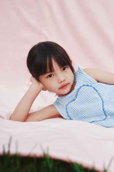 STRIPED DRESS WITH HEART APPLIQUÉ - Blue by Zara