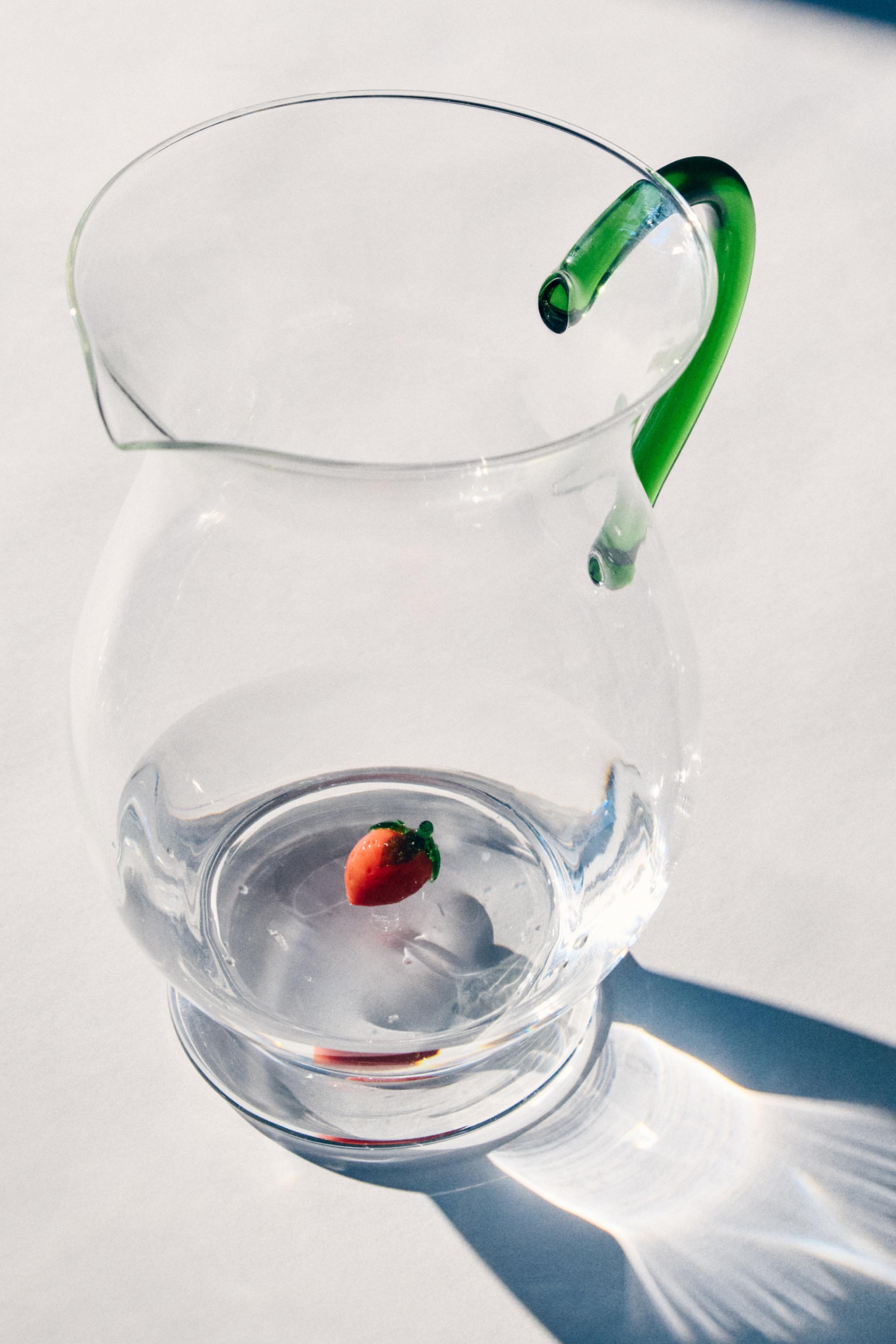 STRAWBERRY BOROSILICATE PITCHER — Green