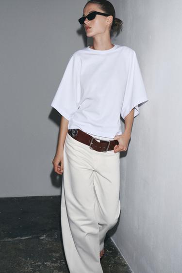 GEWASCHENES T-SHIRT MIT ÜBERWURFÄRMELN - Weiß von Zara