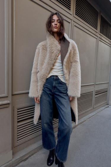 ABRIGO REVERSIBLE DOBLE FAZ EFECTO PELO - Visón de Zara