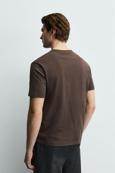 T-SHIRT À INSCRIPTION BRODÉE - Marron de Zara - Image 2