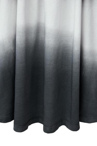TRÄGERKLEID MIT BATIKMUSTER - Anthrazit von Zara