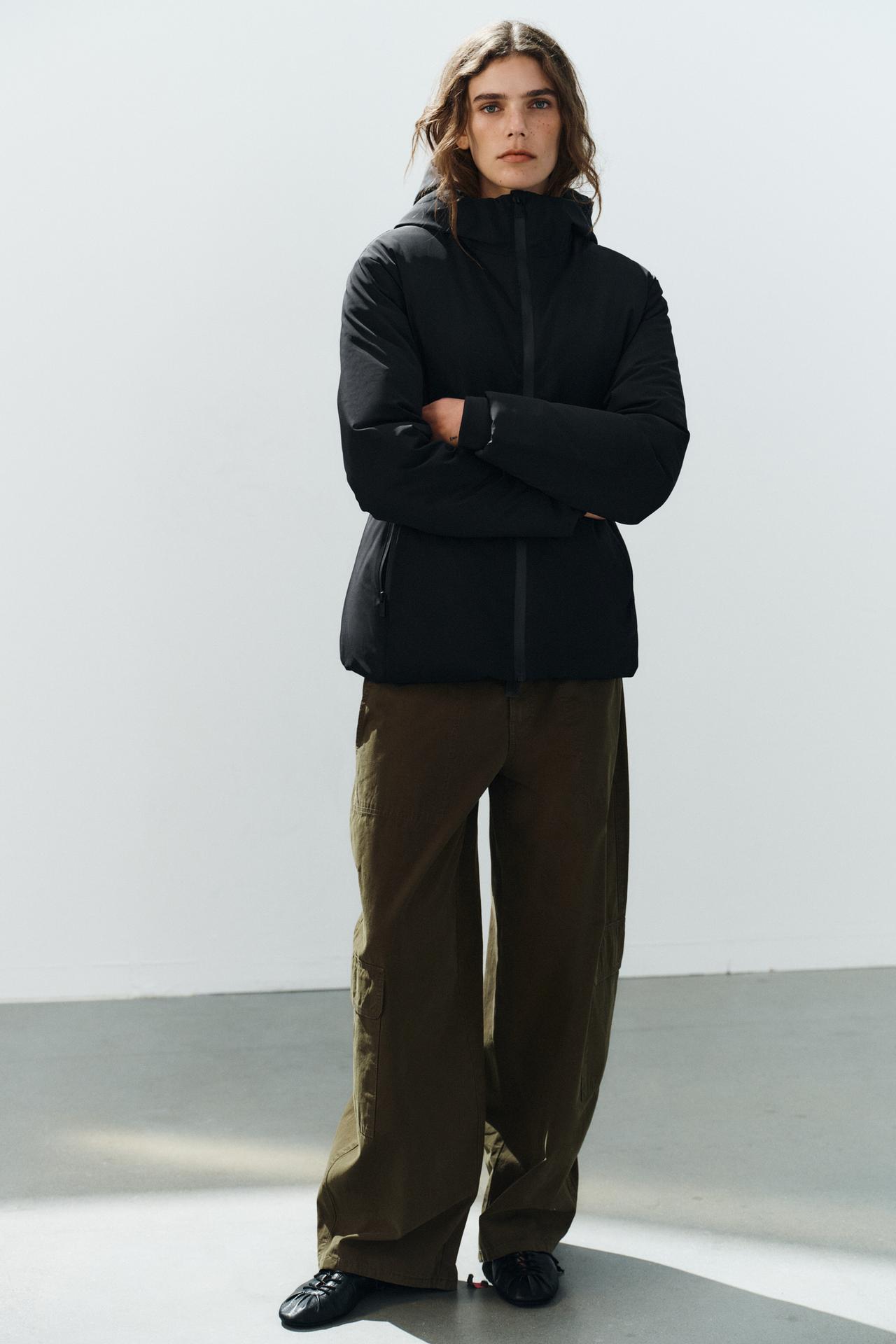 SHORT PADDED HOODIE ANORAK — Black
