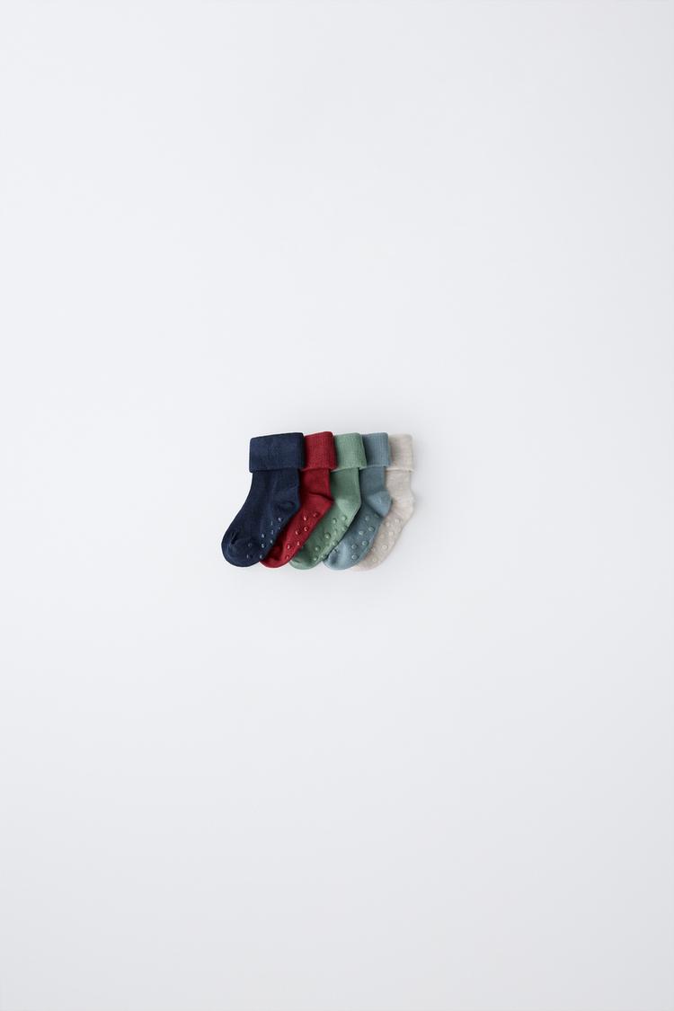 5-PACK OF NON-SLIP SOCKS — Multicolored