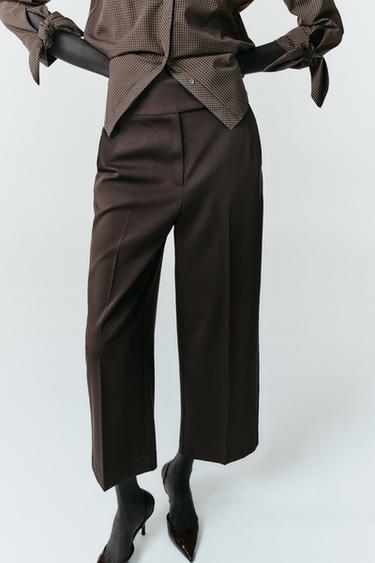 PANTALÓN RECTO TIRO ALTO - Marrón de Zara