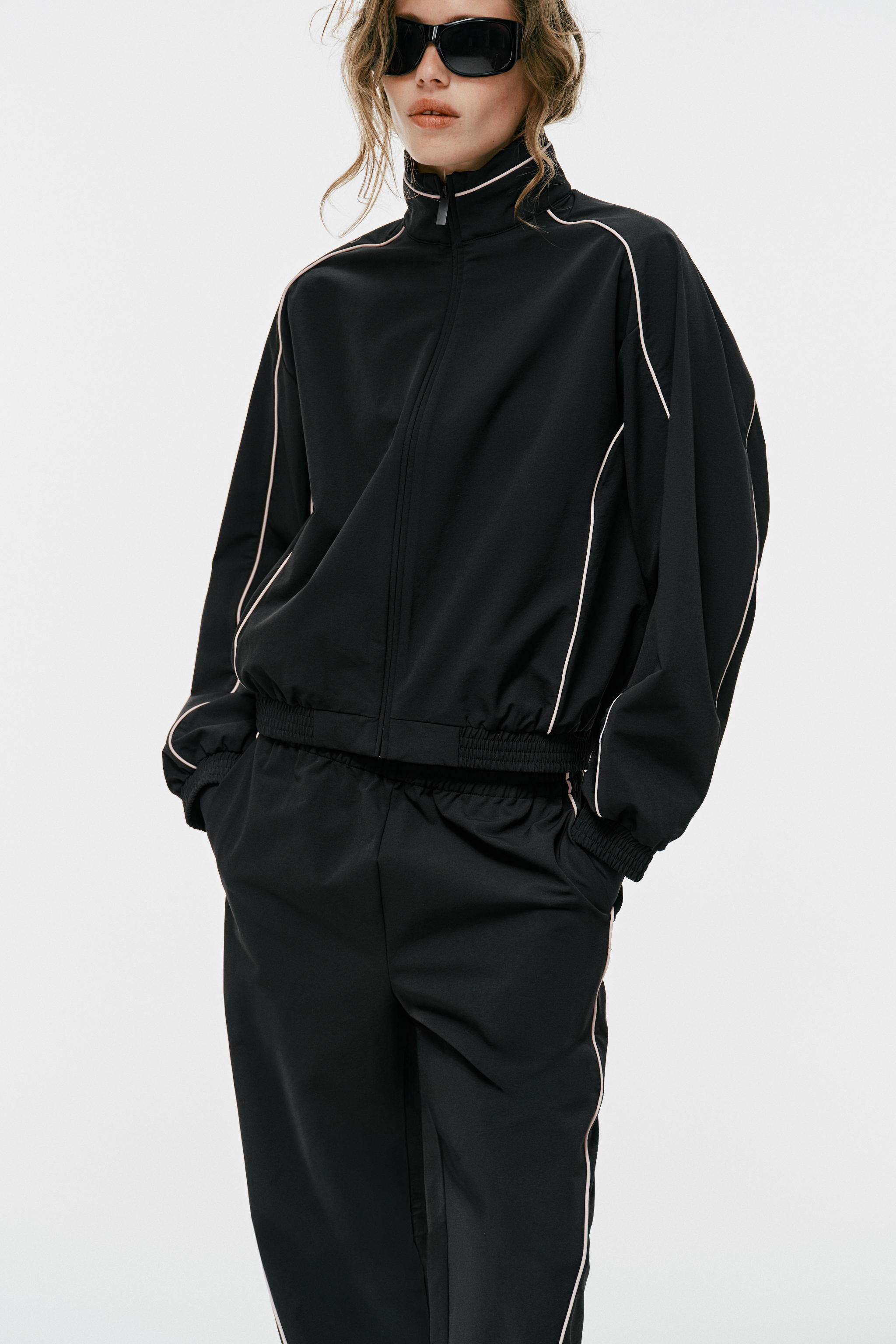CONTRAST PIPING TECHNICAL JACKET