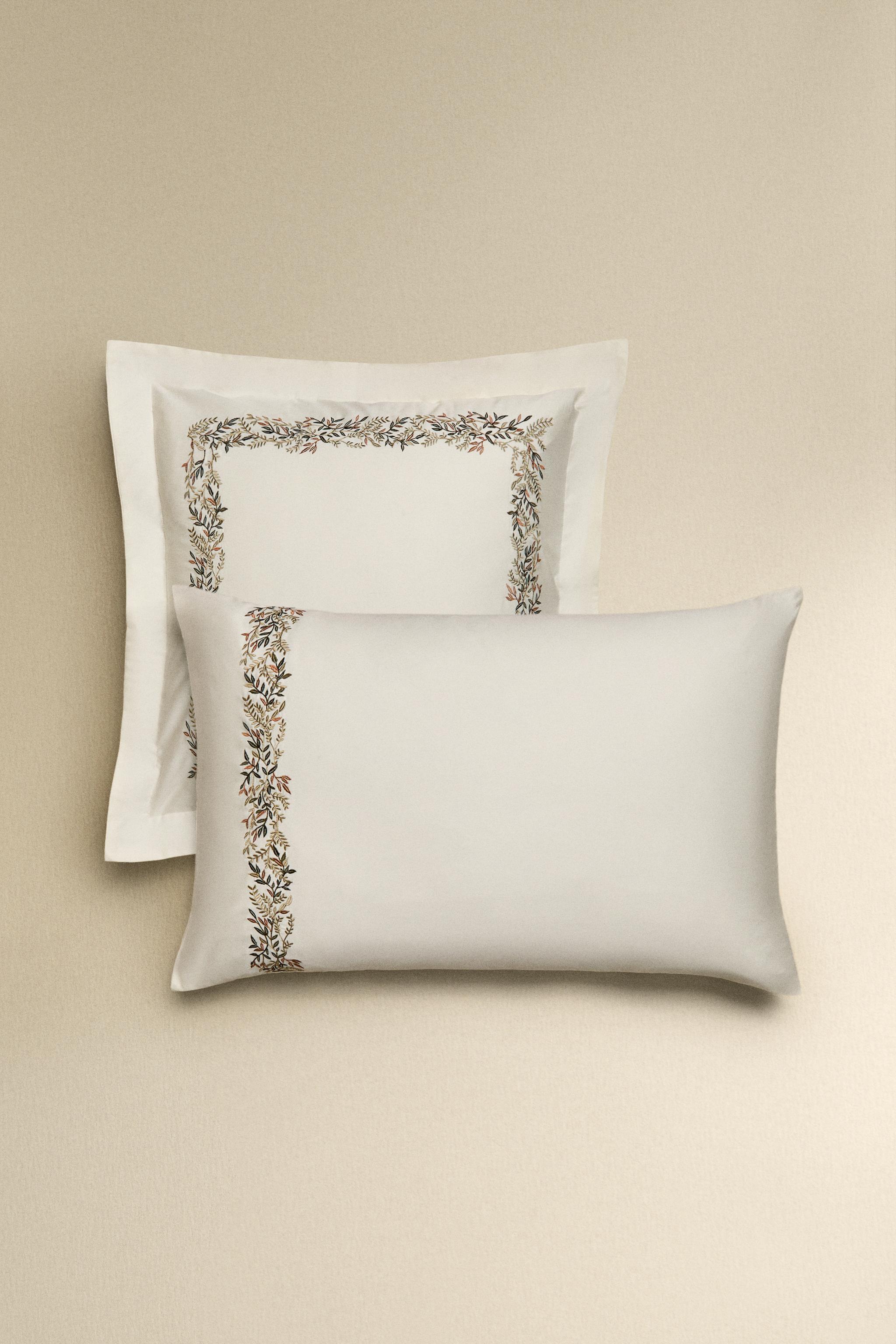 SATEEN PILLOWCASE WITH EMBROIDERED LEAVES