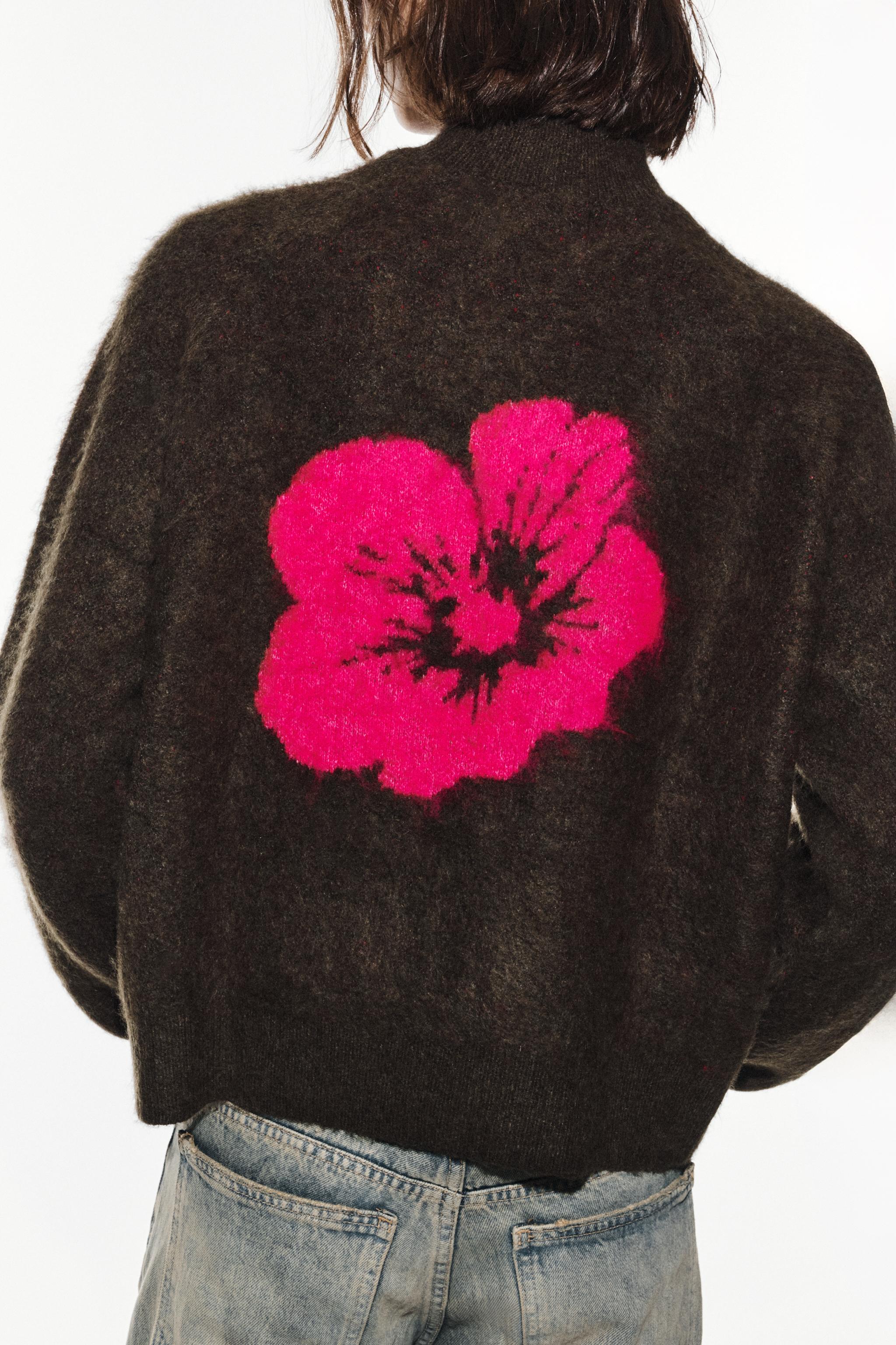 FLORAL KNIT SWEATER