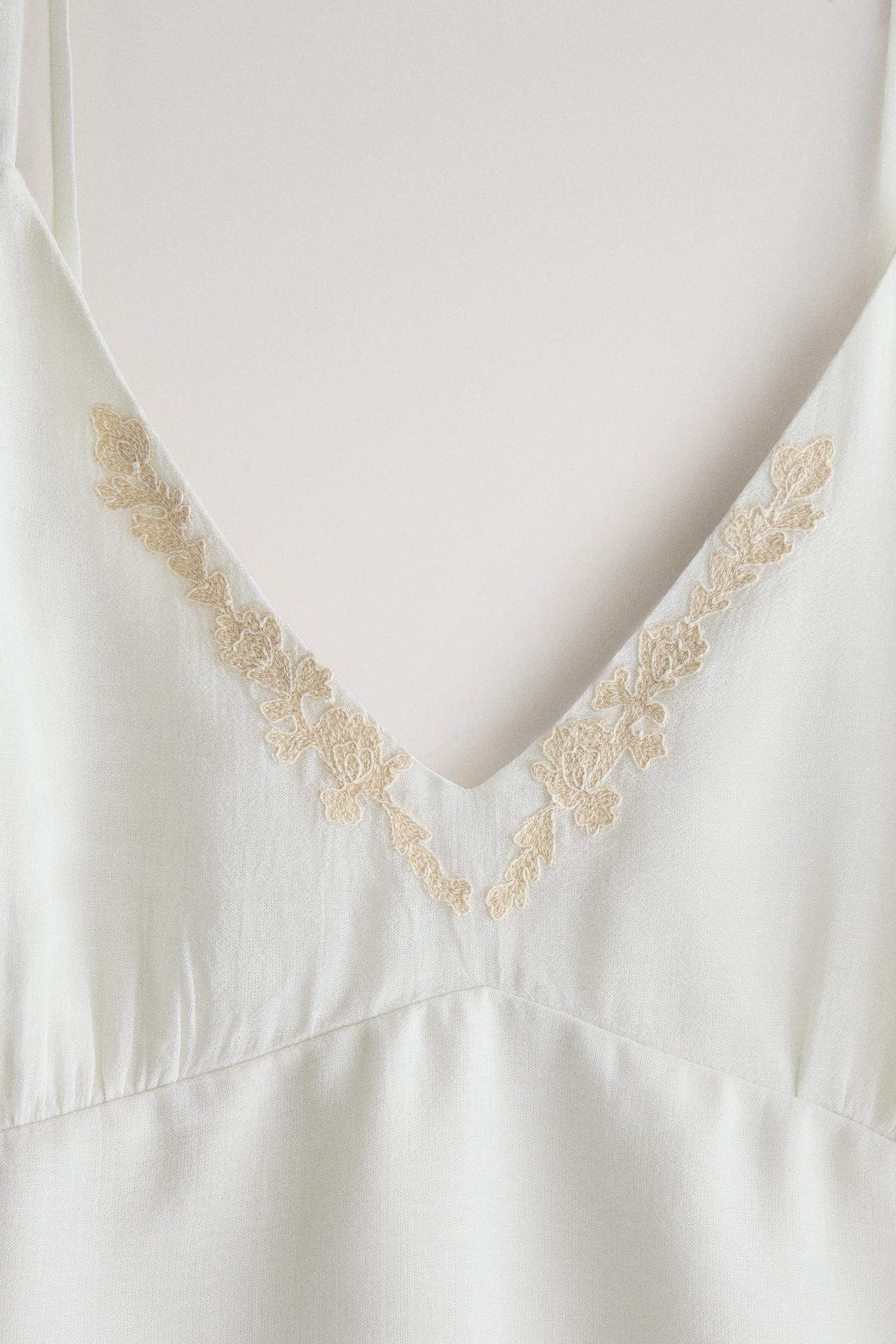 EMBROIDERED STRAPPY TOP — Sea green