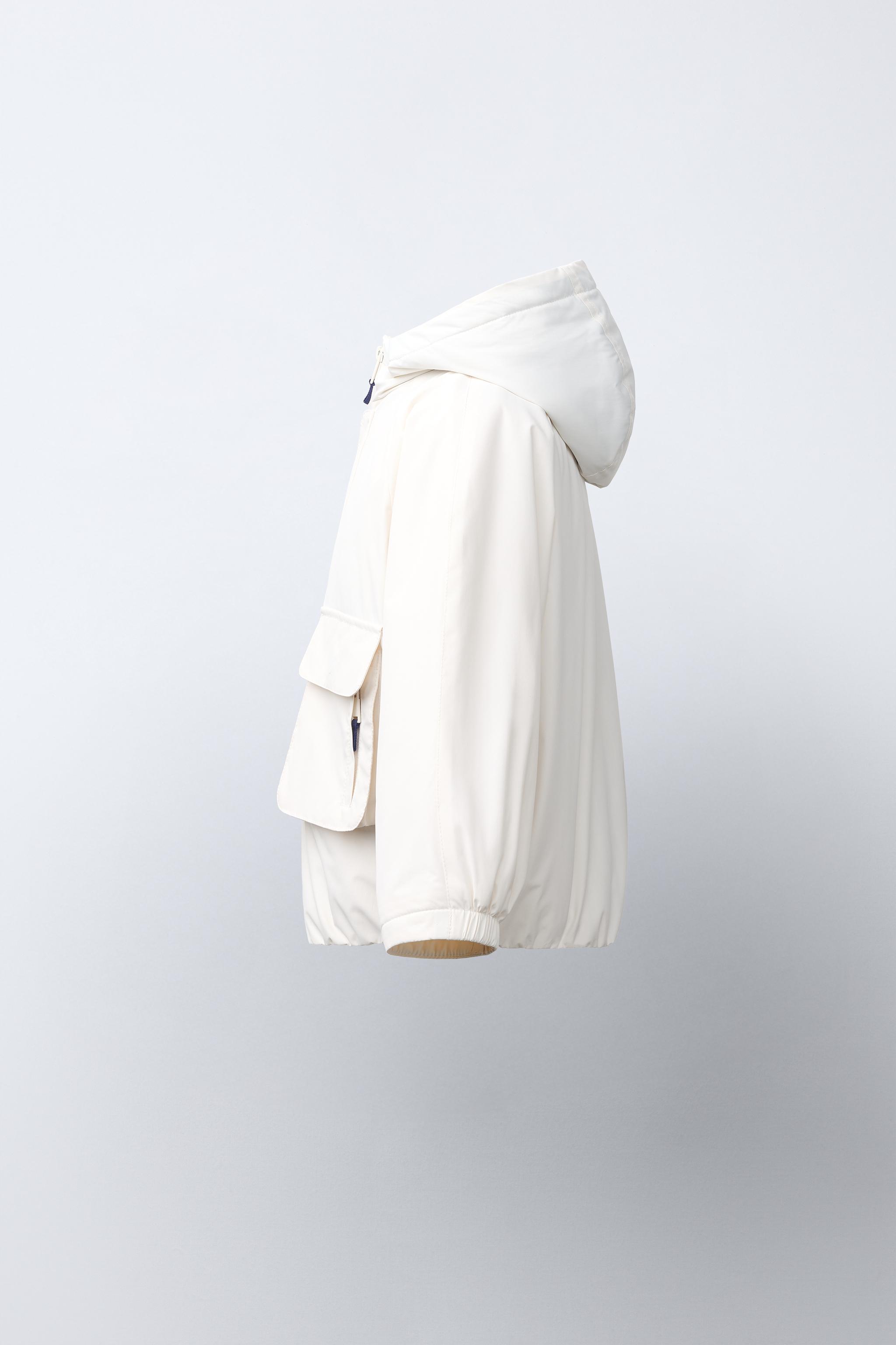 PARKA DÉPERLANTE À DÉTAILS CONTRASTÉS