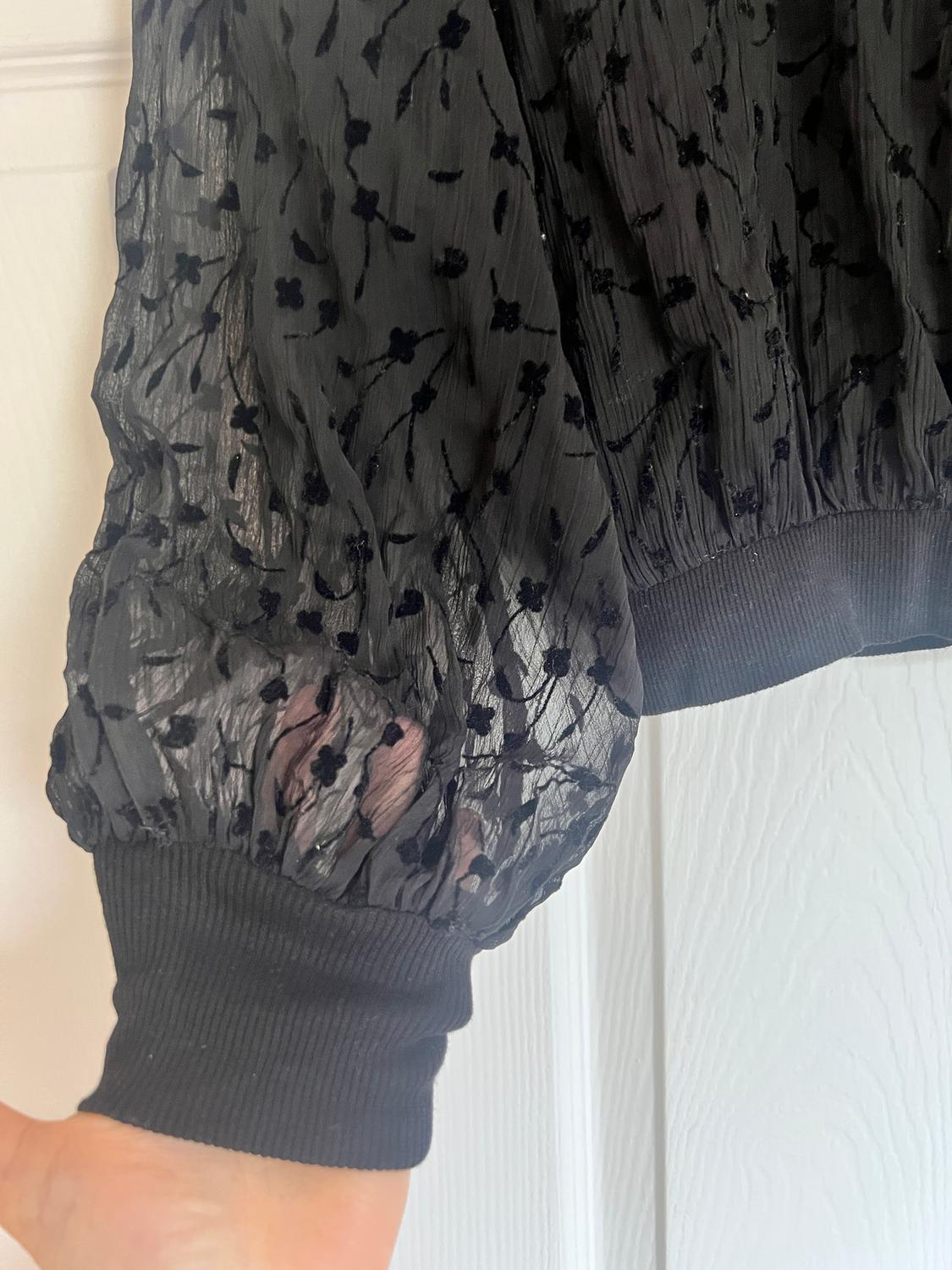 CROP TOP - Image 4