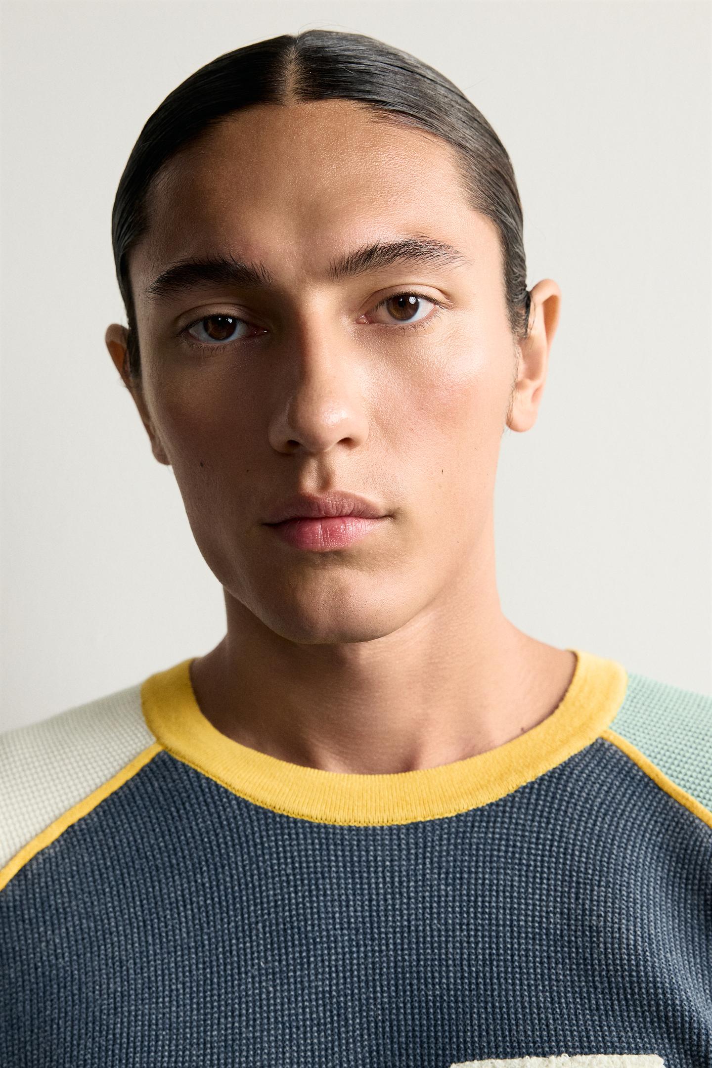 Мужской свитер Zara Waffle Colorblock, цвет: Индиго — фото 6