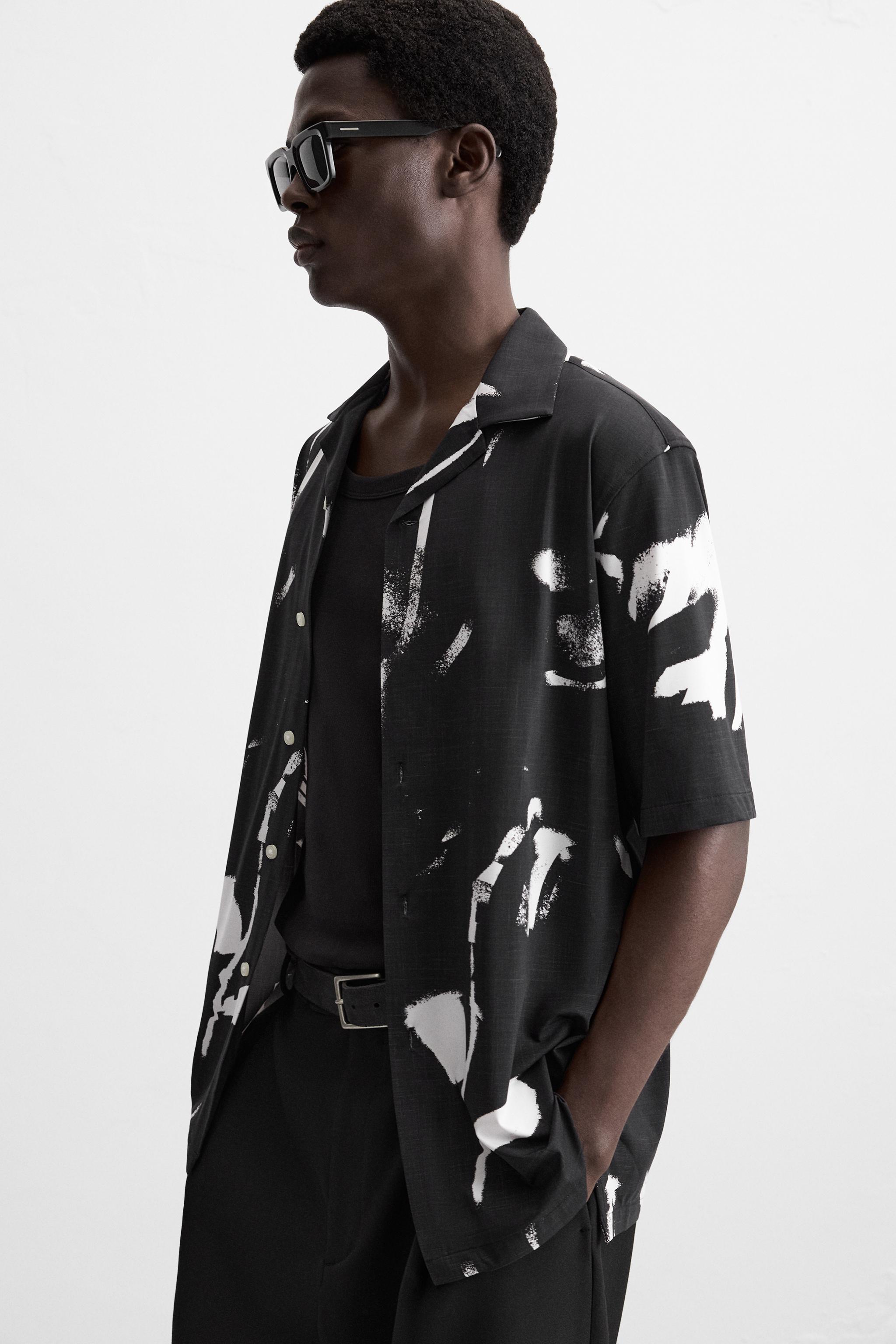 CHEMISE ÉLASTIQUE À IMPRIMÉ ABSTRAIT