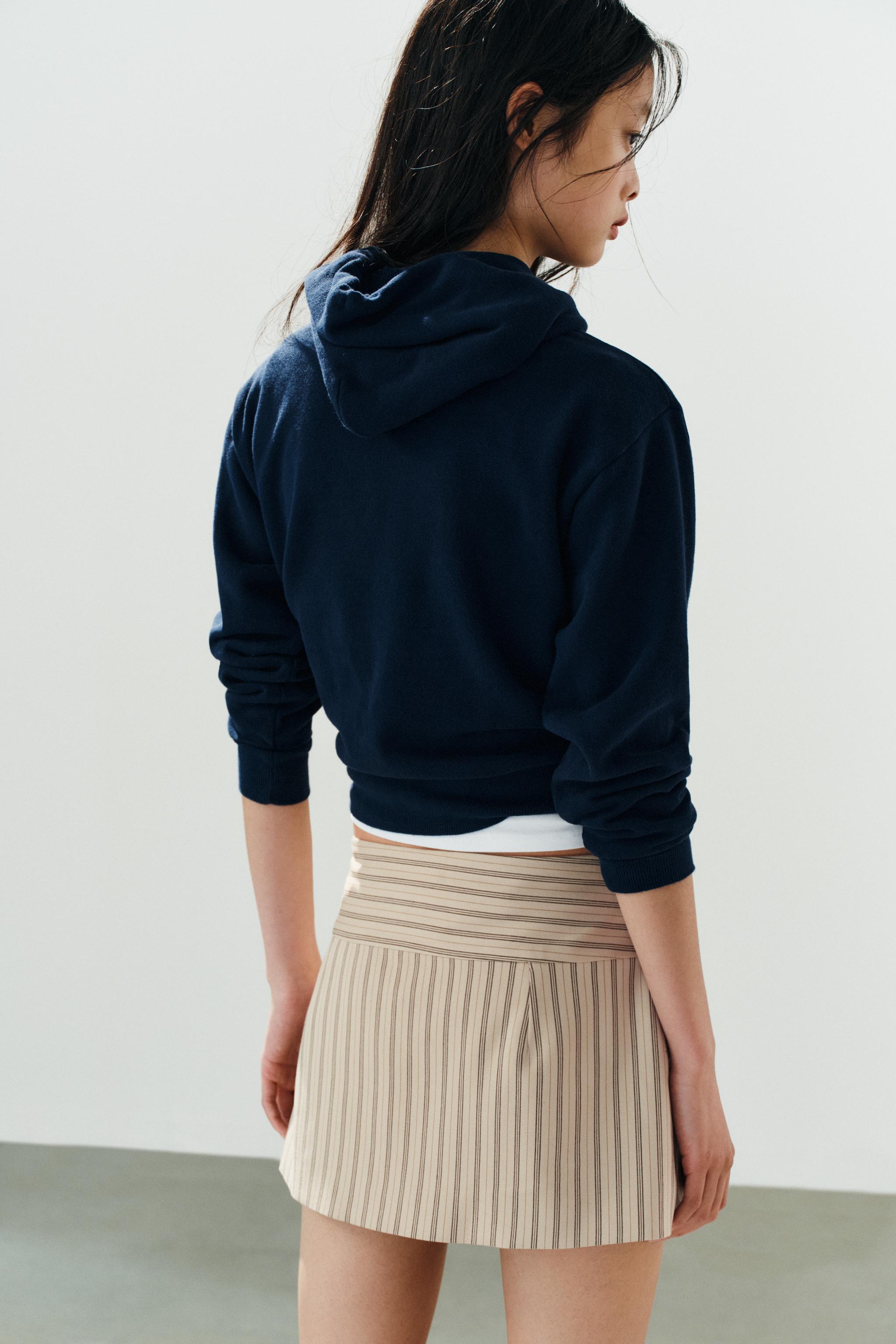 BUTTONED SKORT