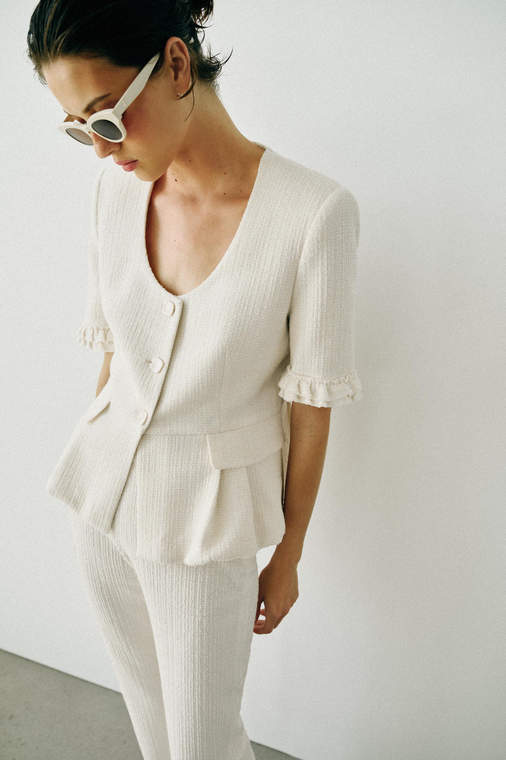 MINI FLARE RUFFLED PANTS