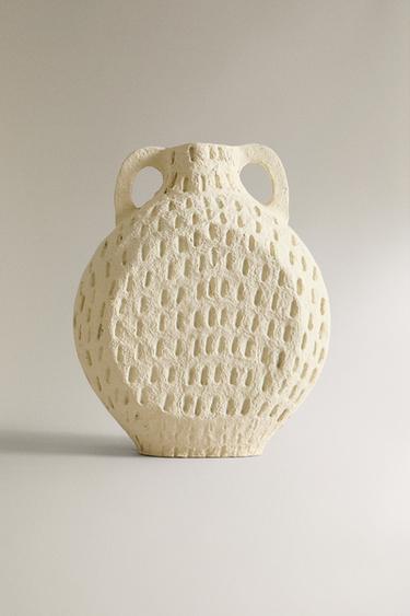 PAPIER-MÂCHÉ VASE - Ecru by Zara - Image 0