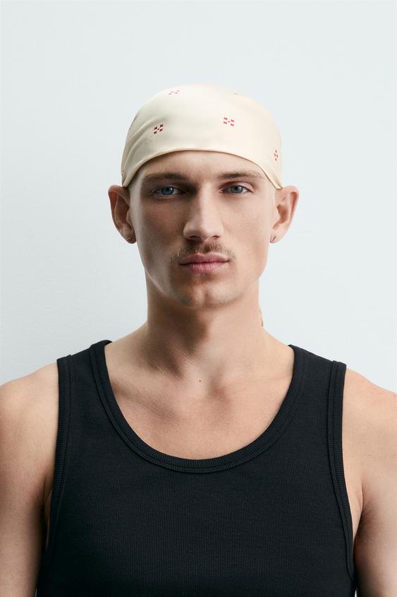 BANDANA SATINÉE À IMPRIMÉ GÉOMÉTRIQUE - Écru de Zara - Image 0