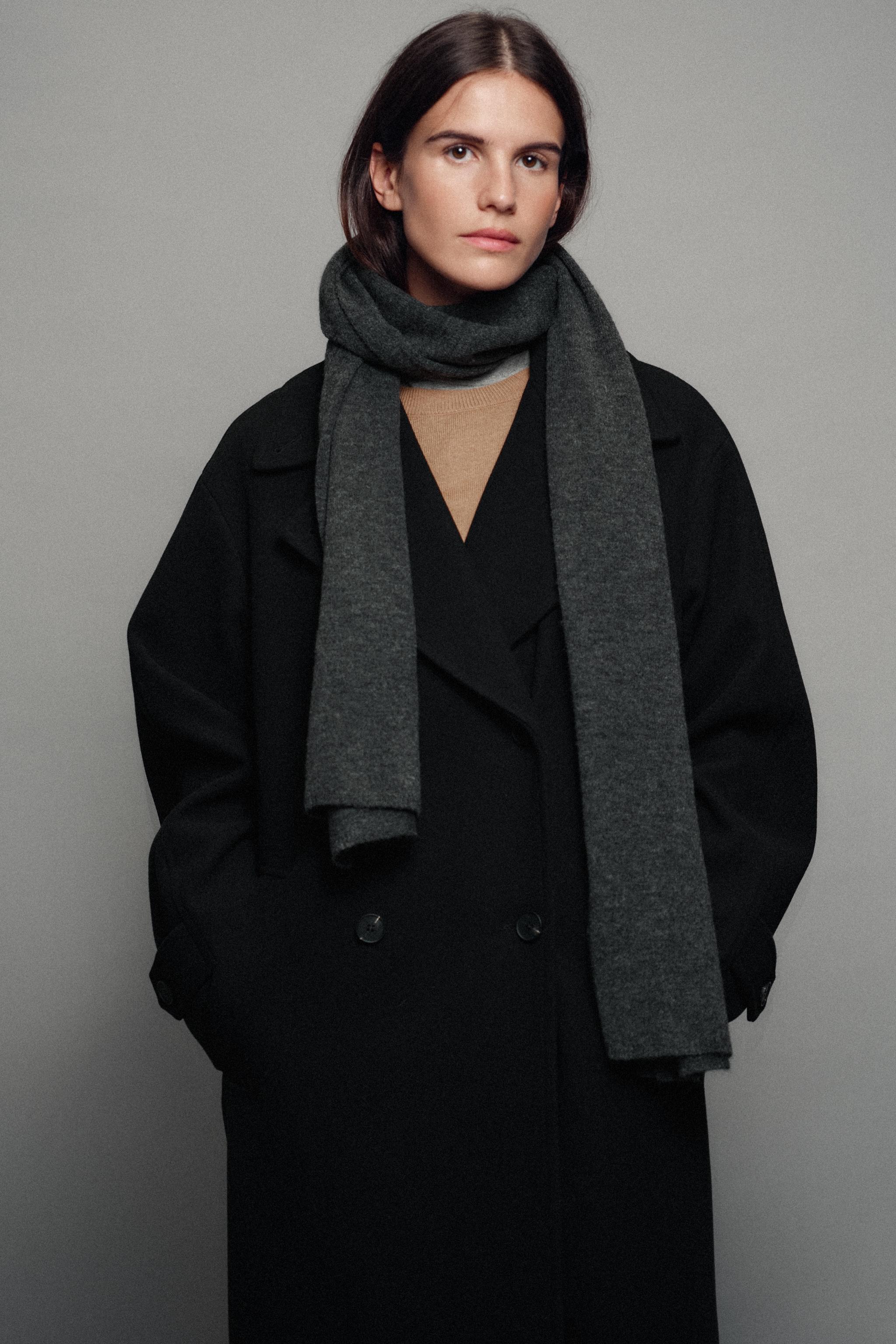 BASIC PLAIN SCARF