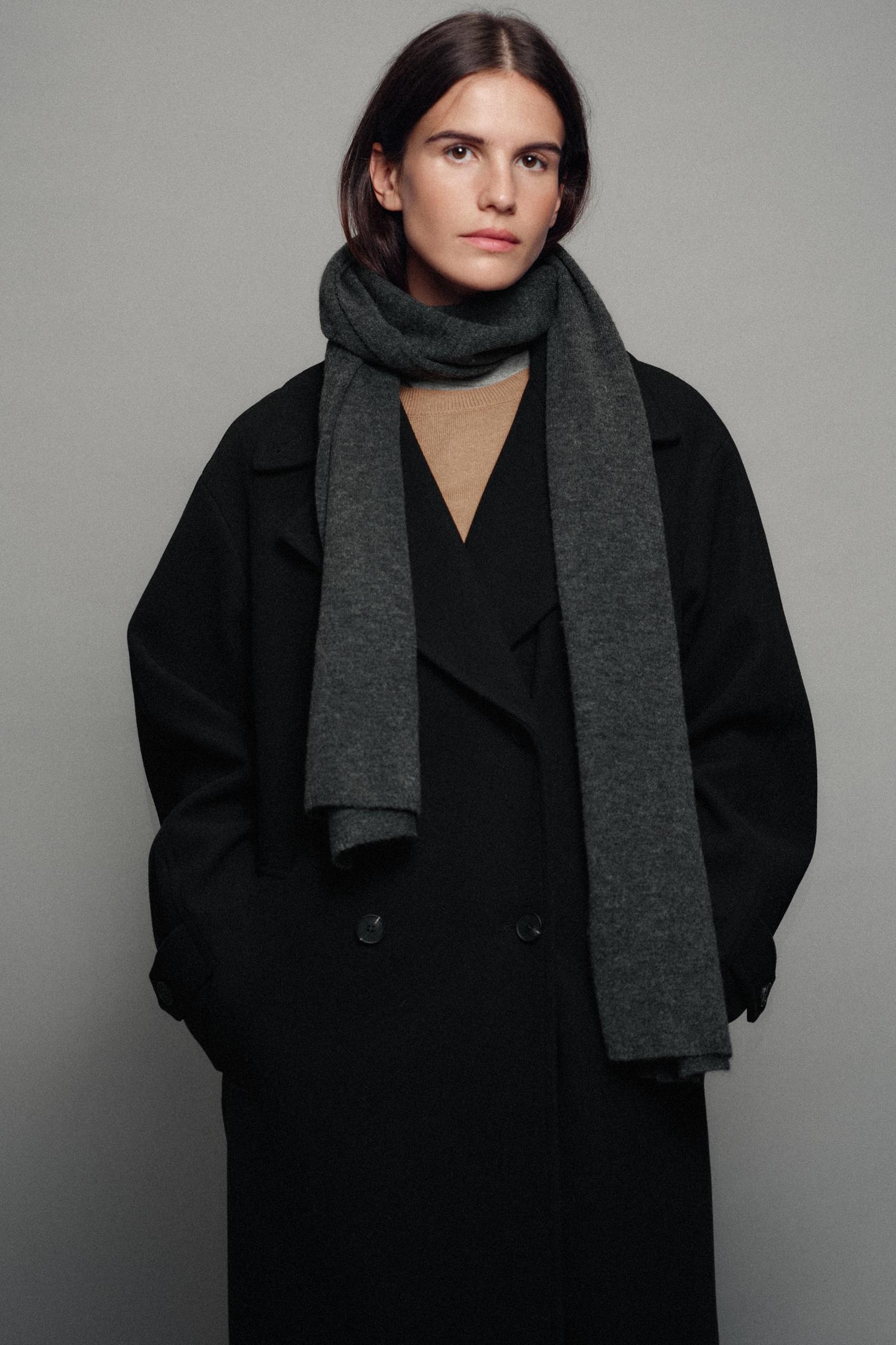 Женский шарф Zara Basic Plain, цвет: Антрацитовый серый — фото 2