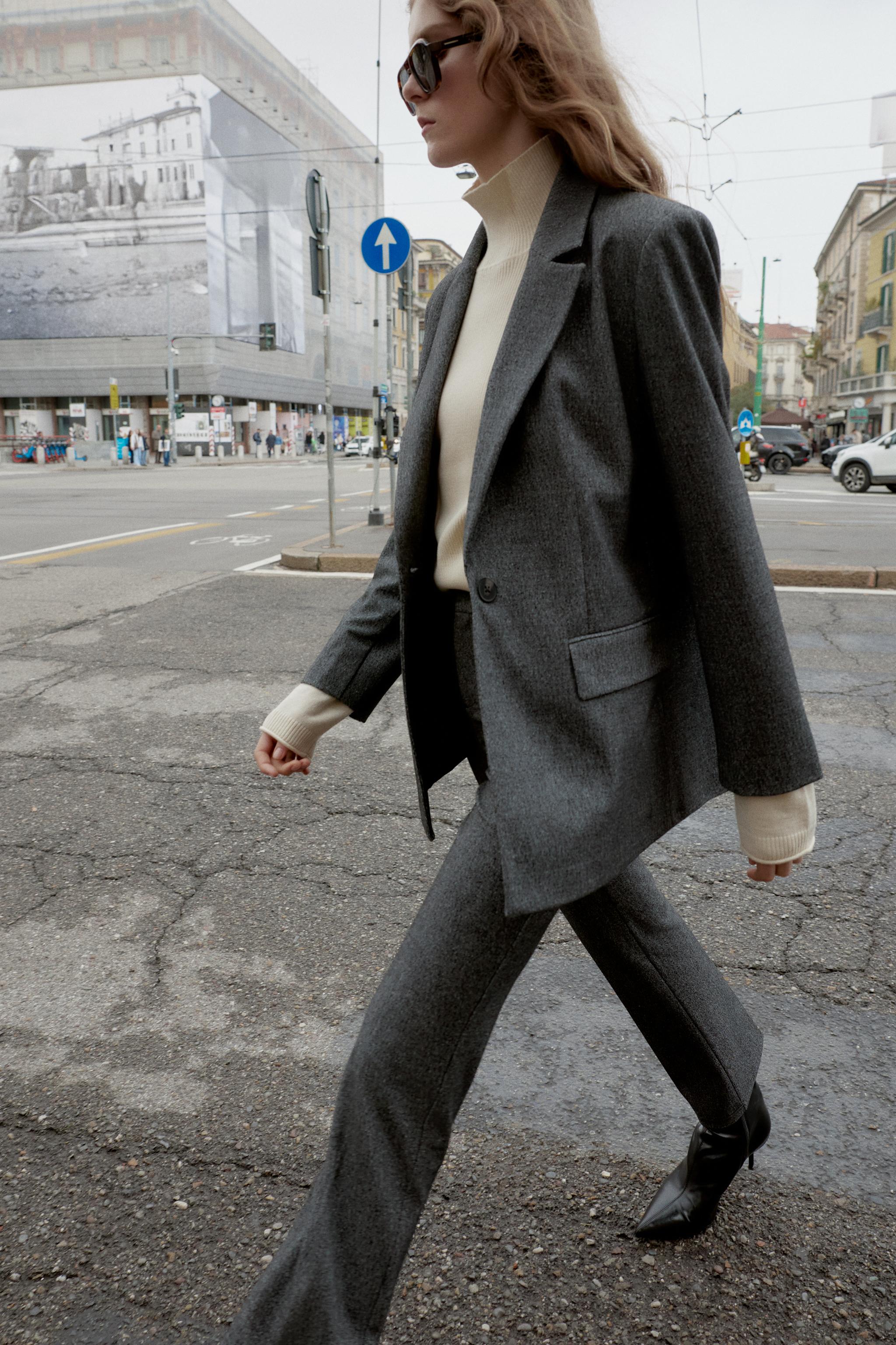 VESTE DROITE À ÉPAULETTES