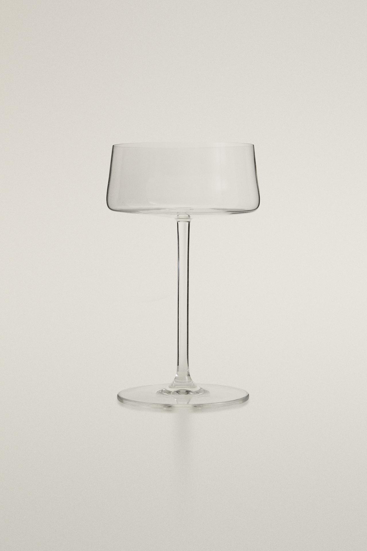 LOW CONICAL CRYSTALLINE WINE GLASS — Transparent