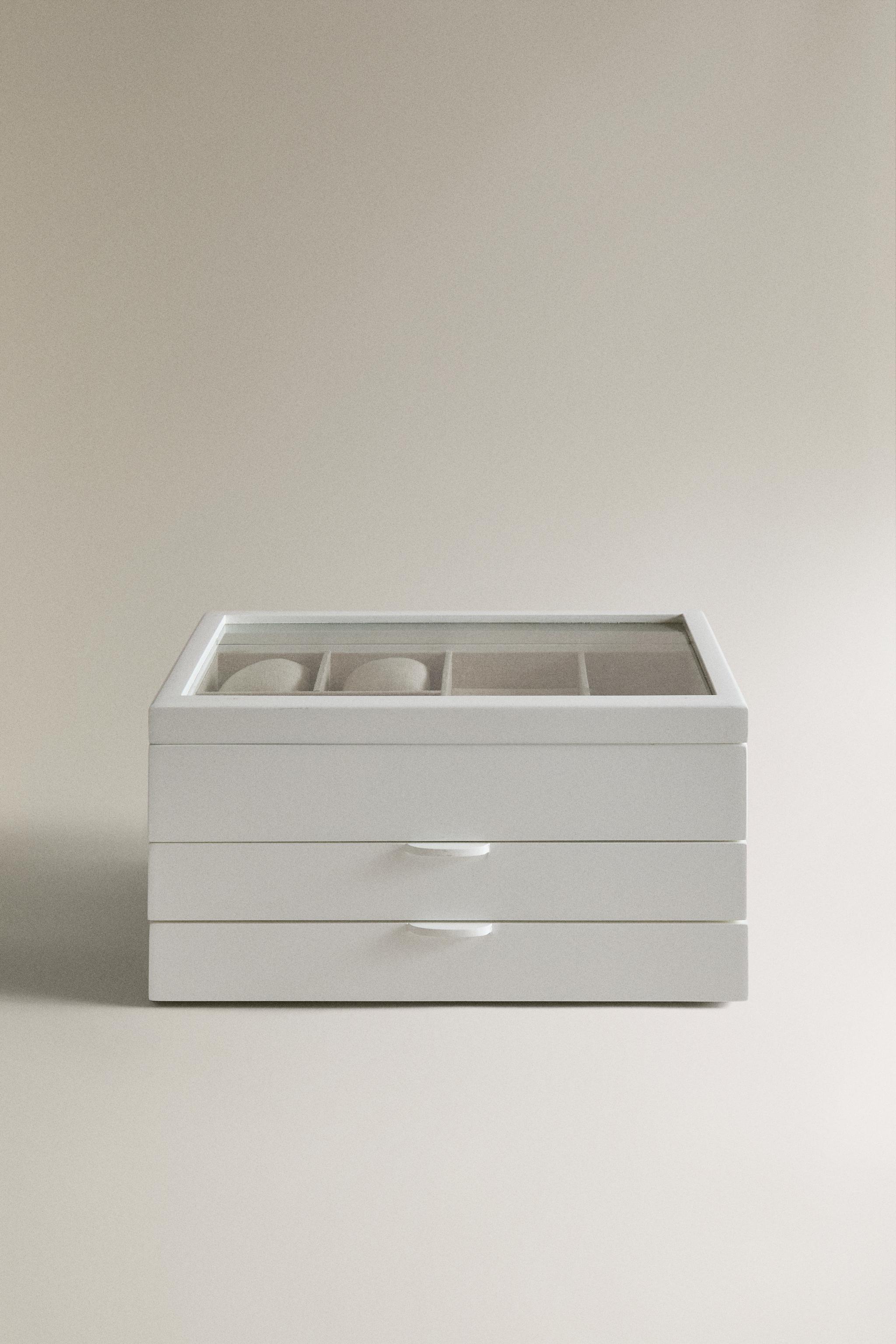 LACQUERED JEWELRY BOX WITH DRAWERS