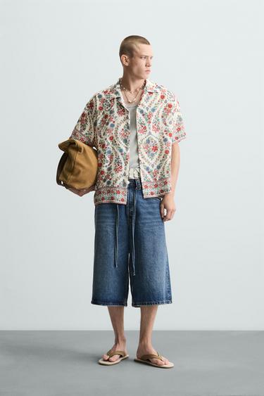 CAMISA COM ESTAMPA FLORAL - Vermelho da Zara - Imagem 0