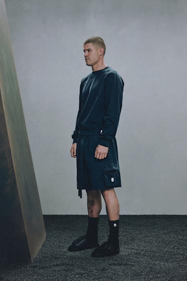 RELAXED FIT CARGO BERMUDA SHORTS X SR_A - Navy blue by Zara