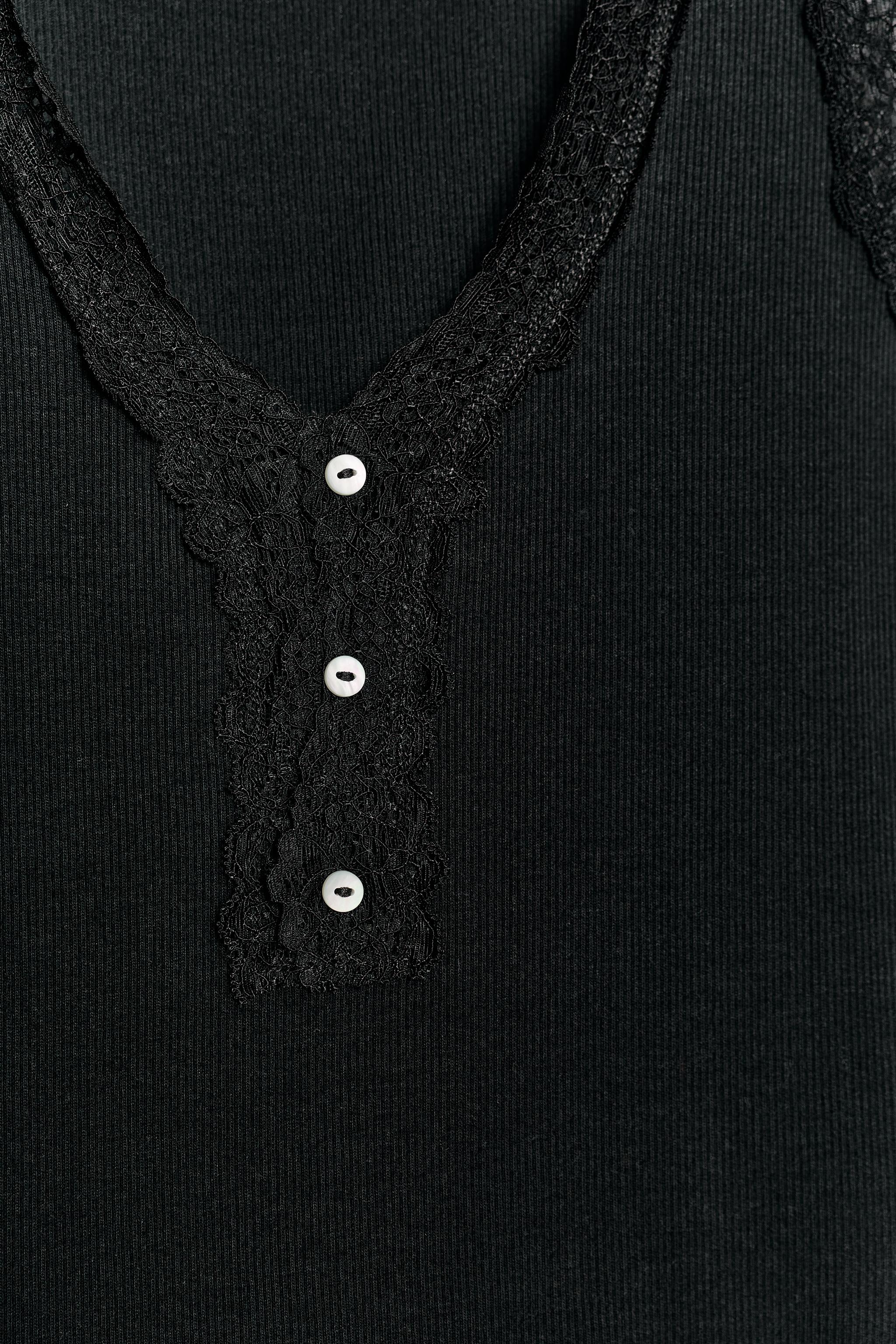 Женские футболки Zara RIBBED LACE T-SHIRT — фото 8