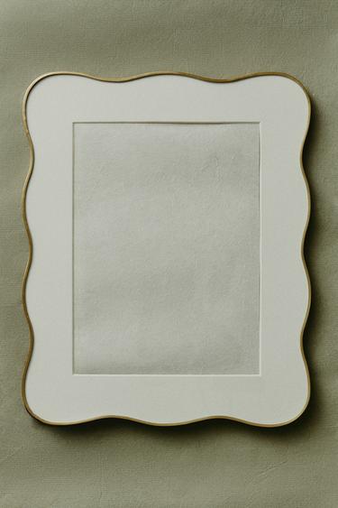 WAVY METAL PHOTO FRAME - Gold by Zara