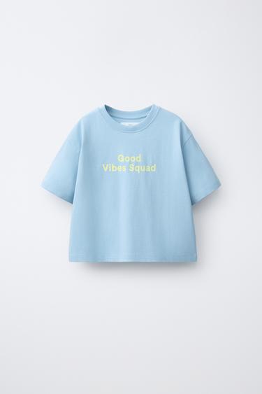 تيشرت بطبعة نصية - أزرق الخاص بـ Zara