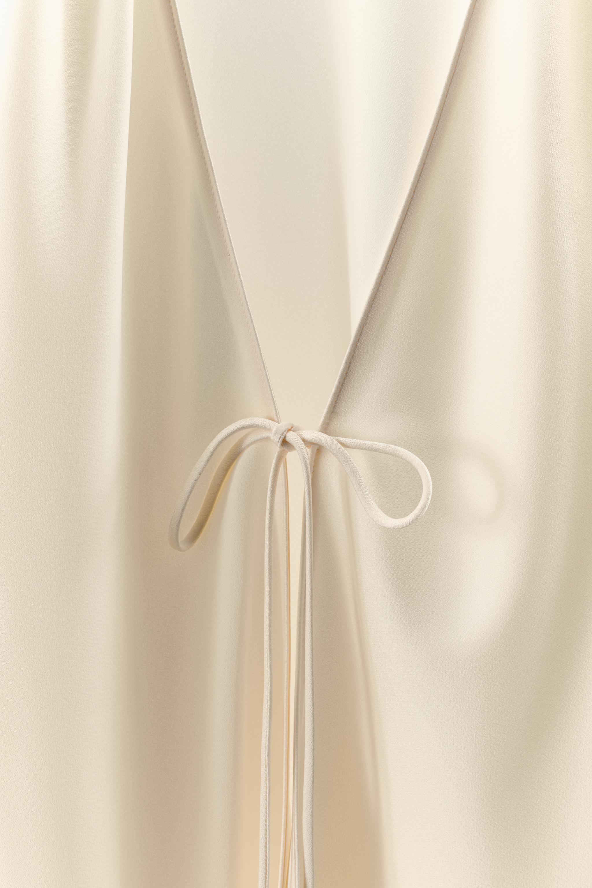 SATIN EFFECT LACE-UP SHIRT