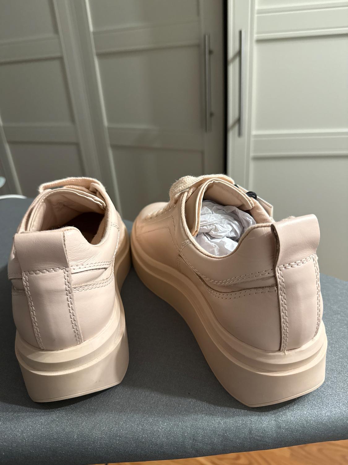 LEATHER PLATFORM SNEAKERS - Image 3