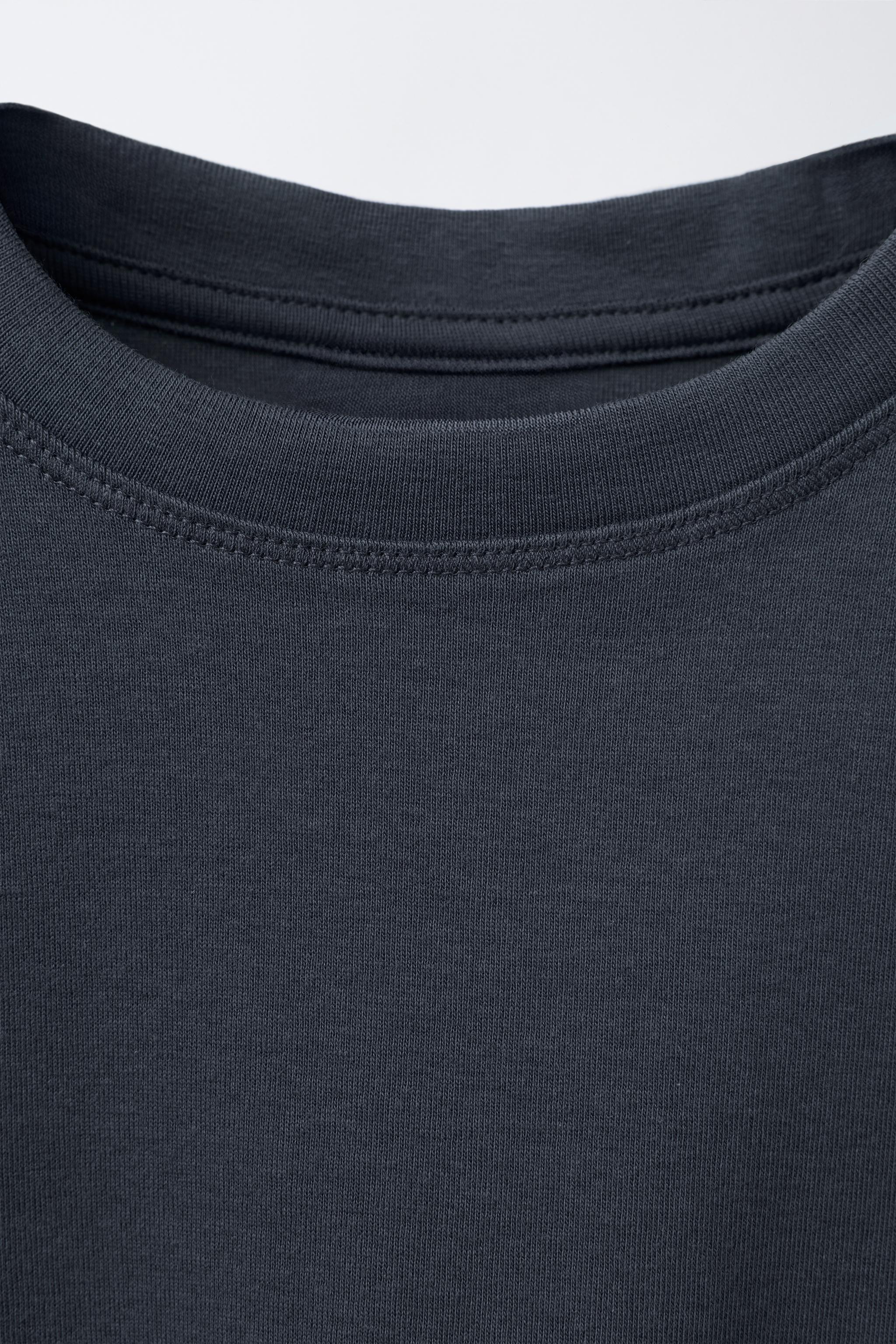 T-SHIRT COURT BASIQUE