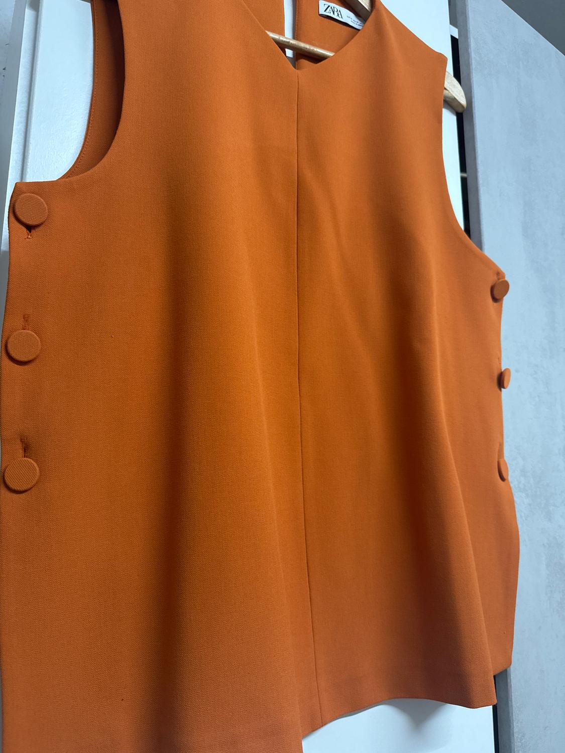 TOP WITH SIDE BUTTONS - Image 2