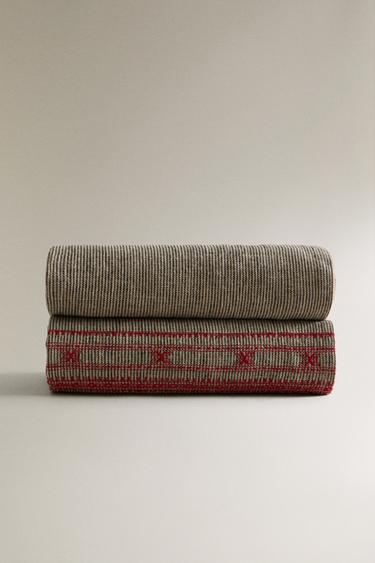 EMBROIDERED LINEN THROW - Light beige by Zara - Image 1