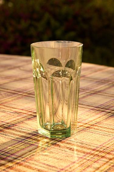 VERRE ACRYLIQUE MARTELÉ COLORÉ - Vert de Zara - Image 5