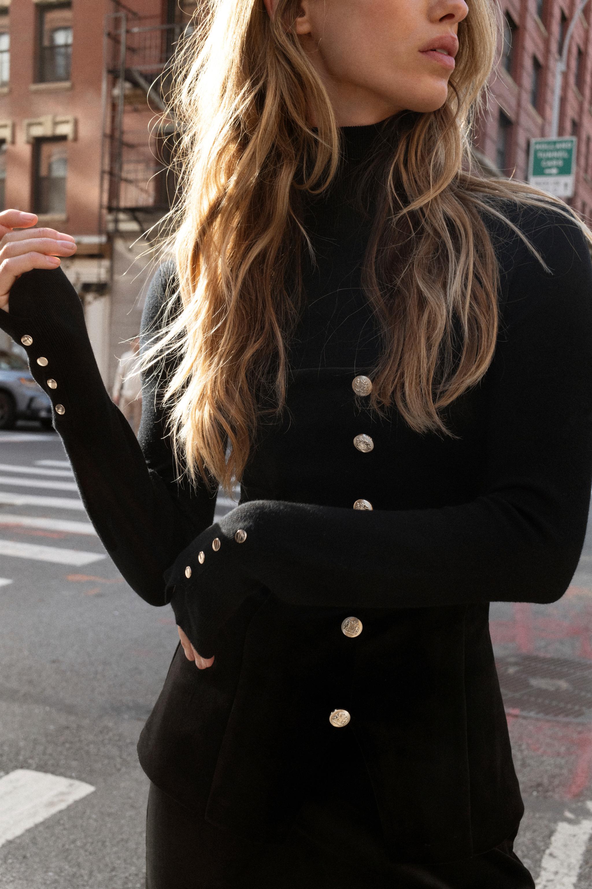 VELVET STRAPLESS TOP