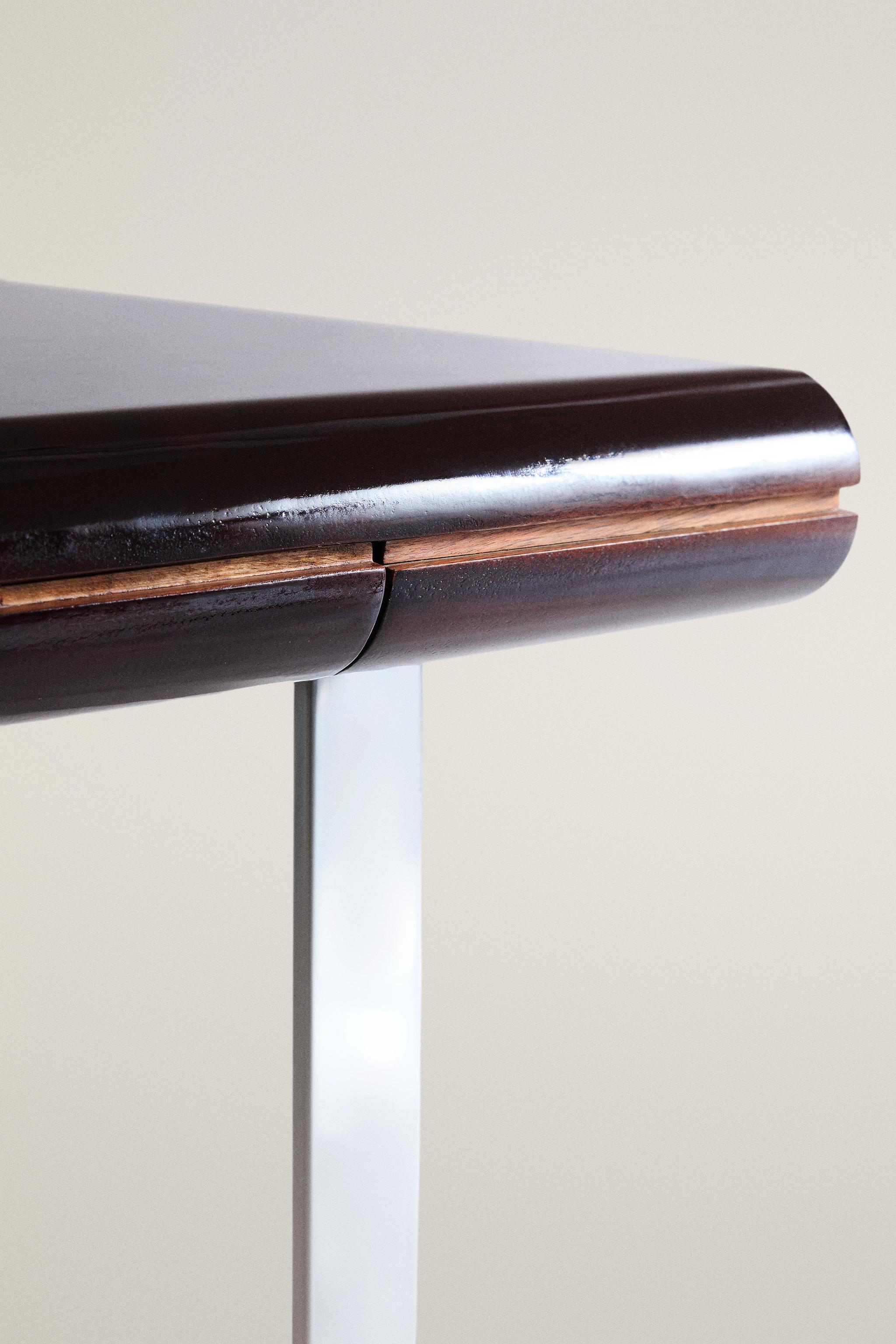WOOD AND STEEL DESK