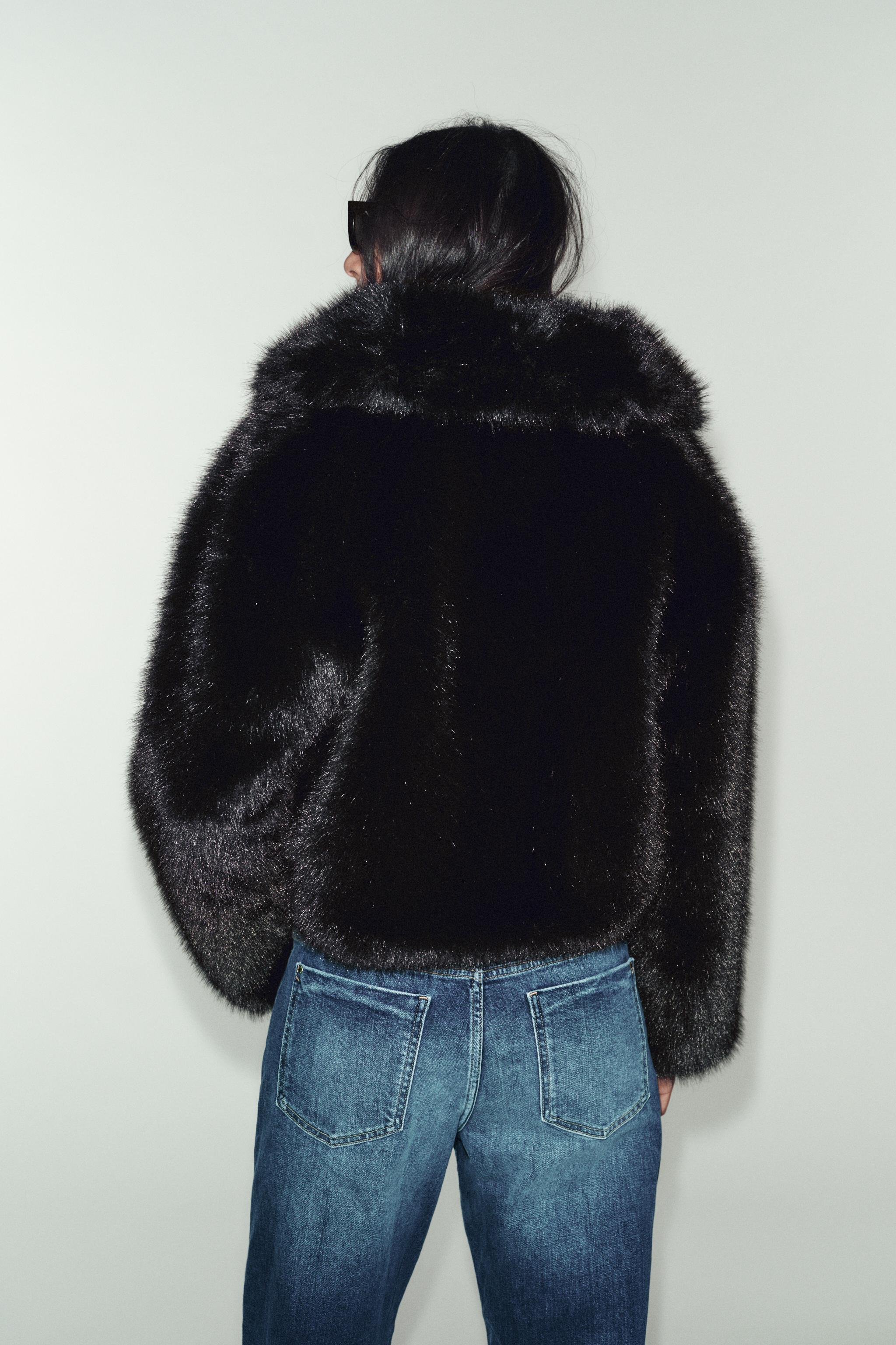 SHORT FAUX FUR COAT WITH LAPEL COLLAR