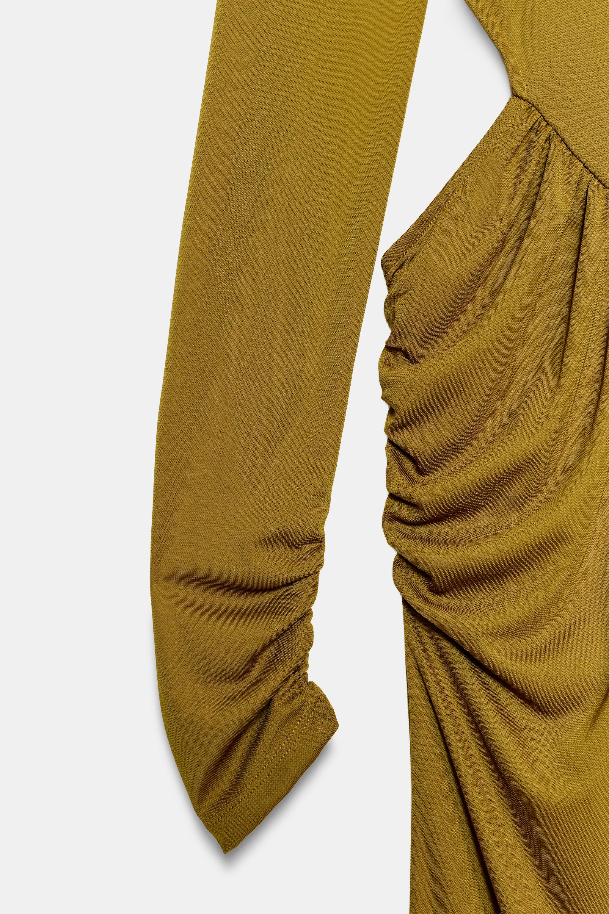 ROBE FLUIDE CUT OUT