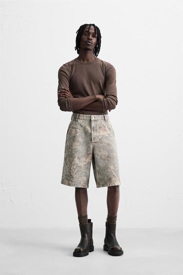ABSTRACT PRINT RELAXED FIT BERMUDA SHORTS - 029 by Zara - Image 0