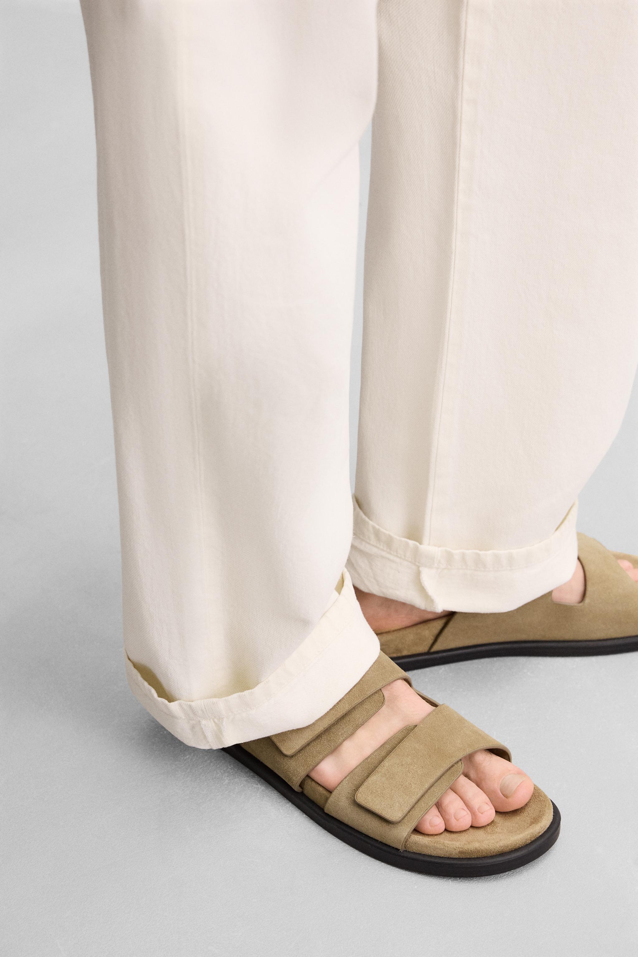ダブルストラップ レザ サンダル - トープグレー | ZARA Japan