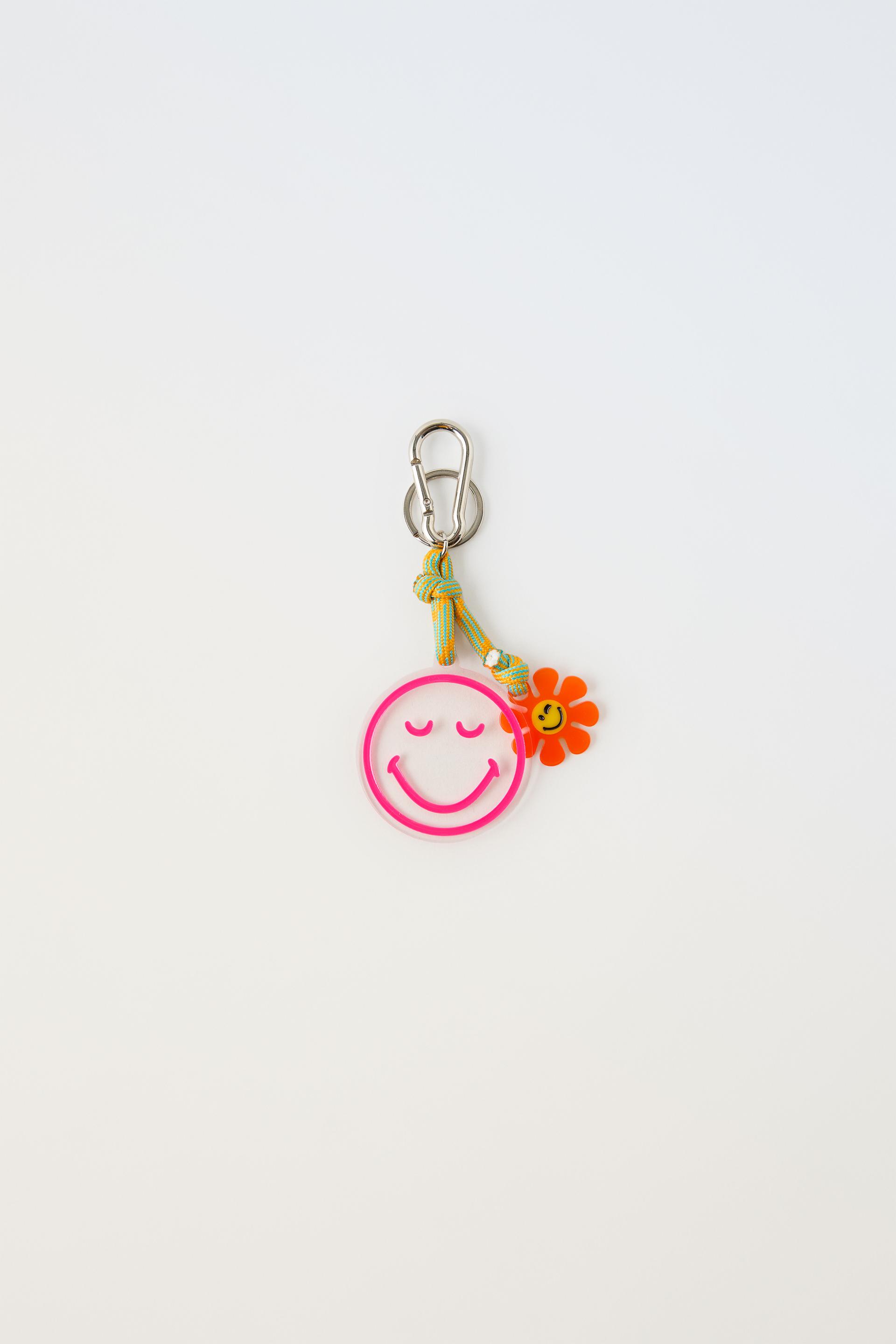 FLOWER SMILEYWORLD ® KEY RING Fuchsia ZARA United Kingdom