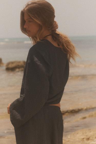 KIMONO EFFET PLISSÉ - Bleu pétrole de Zara - Image 3