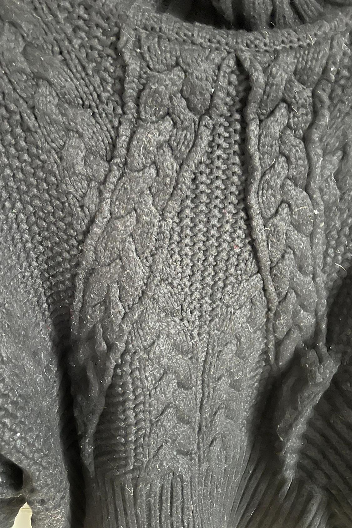 CABLE-KNIT SWEATER - Image 3