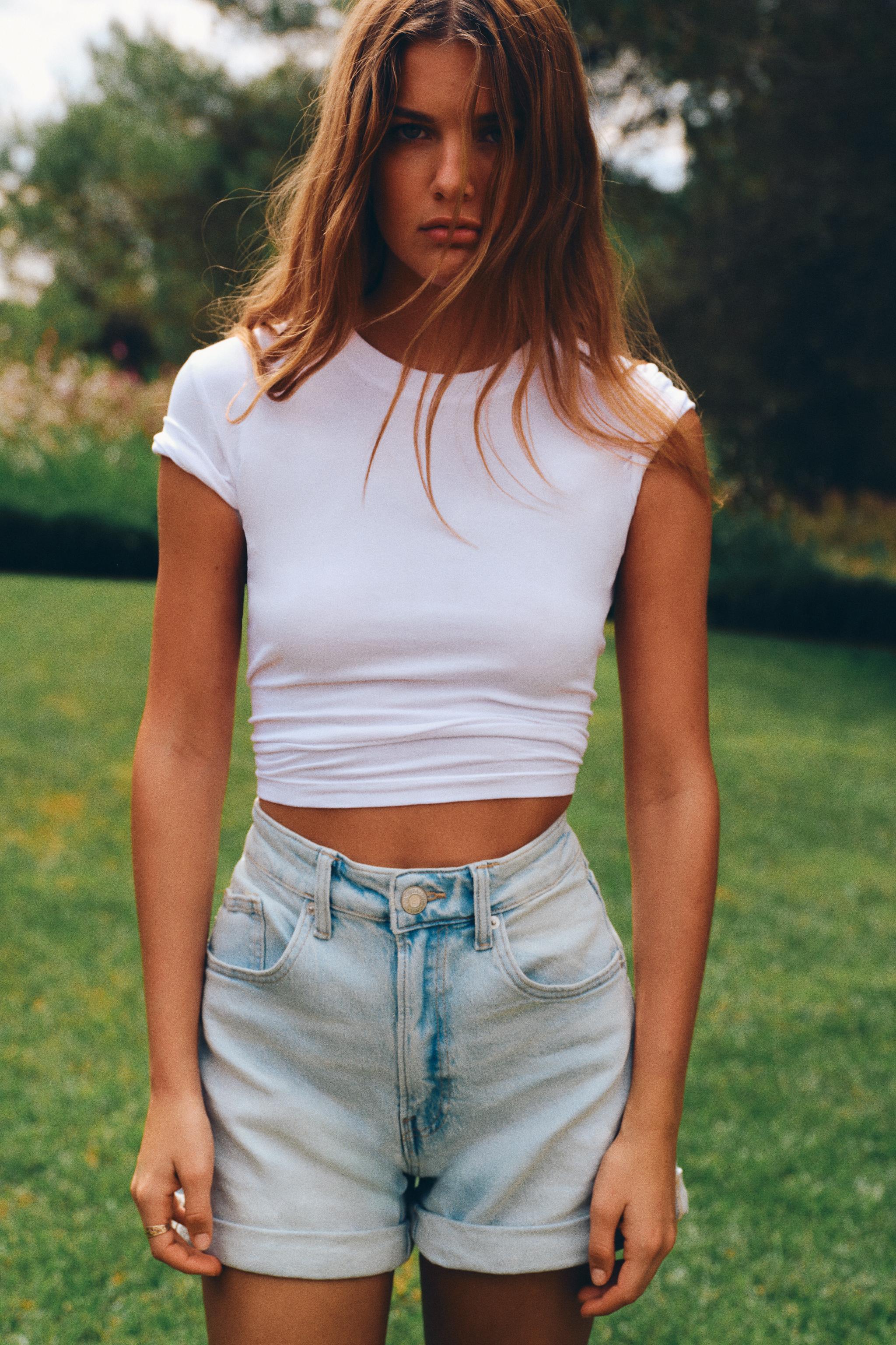 CROPPED STRETCH T SHIRT