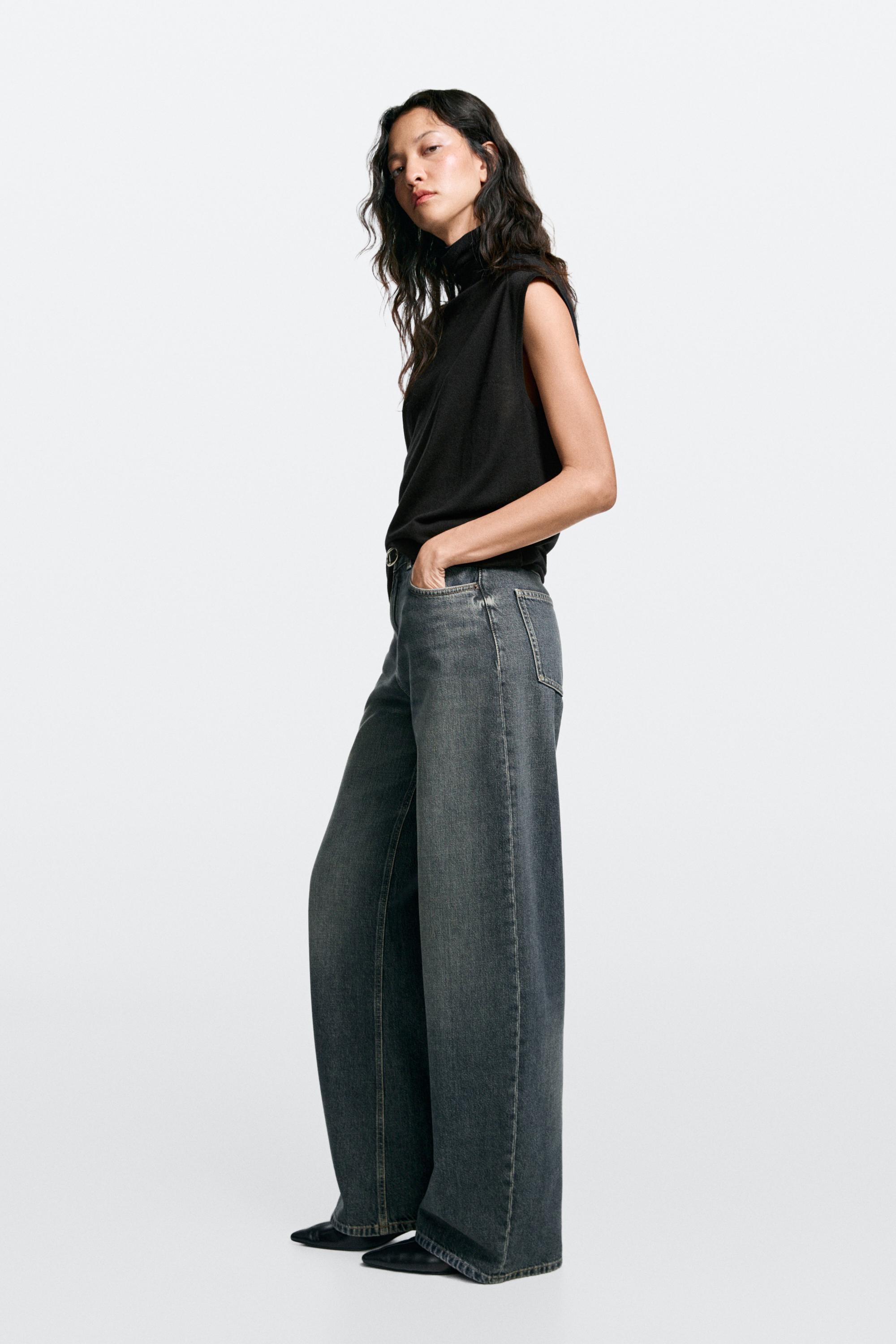 High-waist relaxed barrel fit jeans