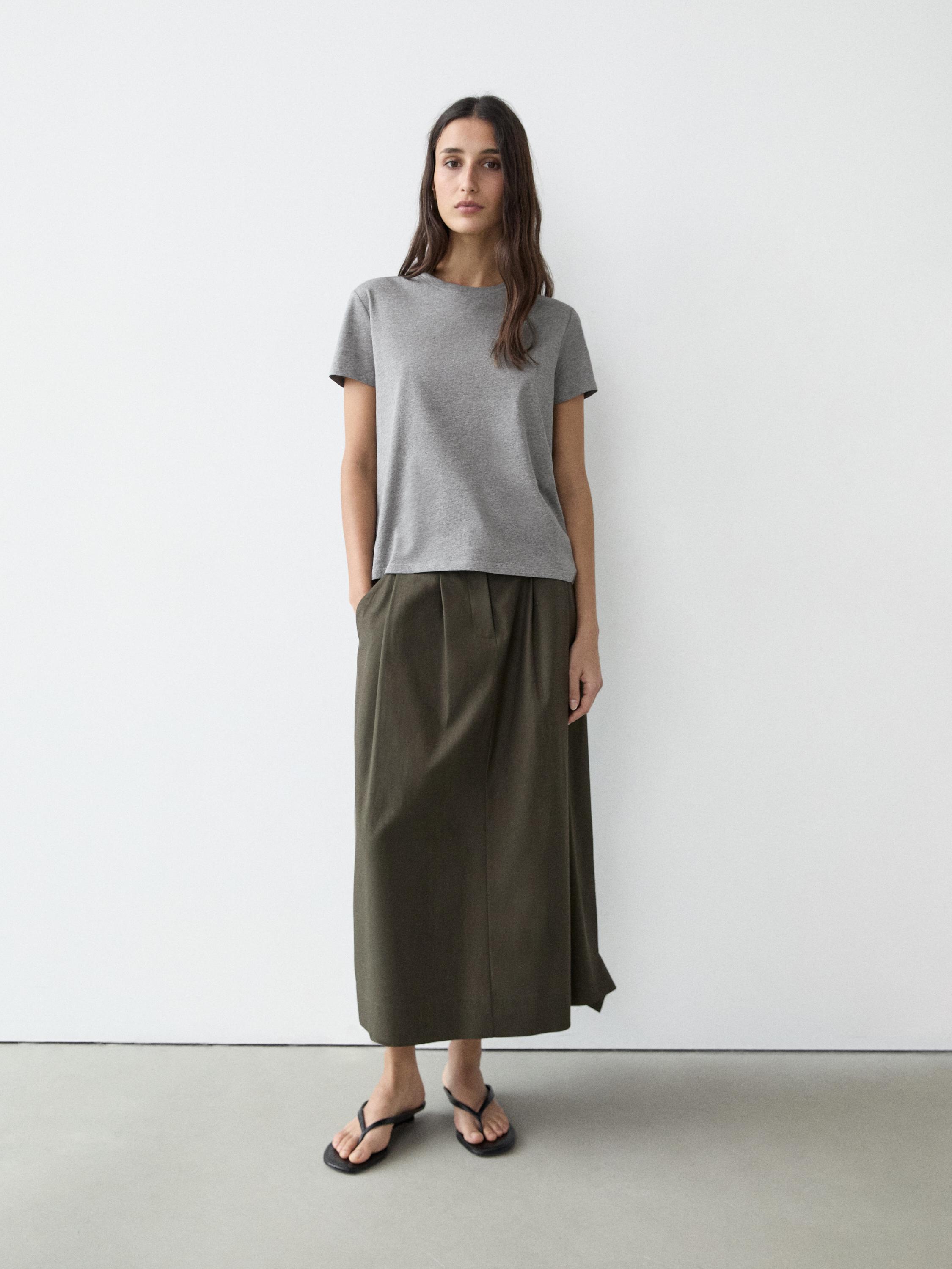 100% cotton short sleeve knit T-shirt